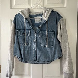 American Eagle Cropped Hooded Top